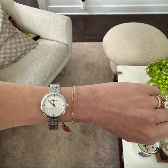 NWT MISSONI M1 Watch with Silver Dial, Gold Accents and Sapphire Detail - Picture 12 of 13